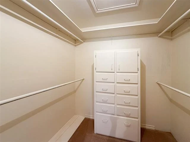 Photo of 13001 Stonebridge Road