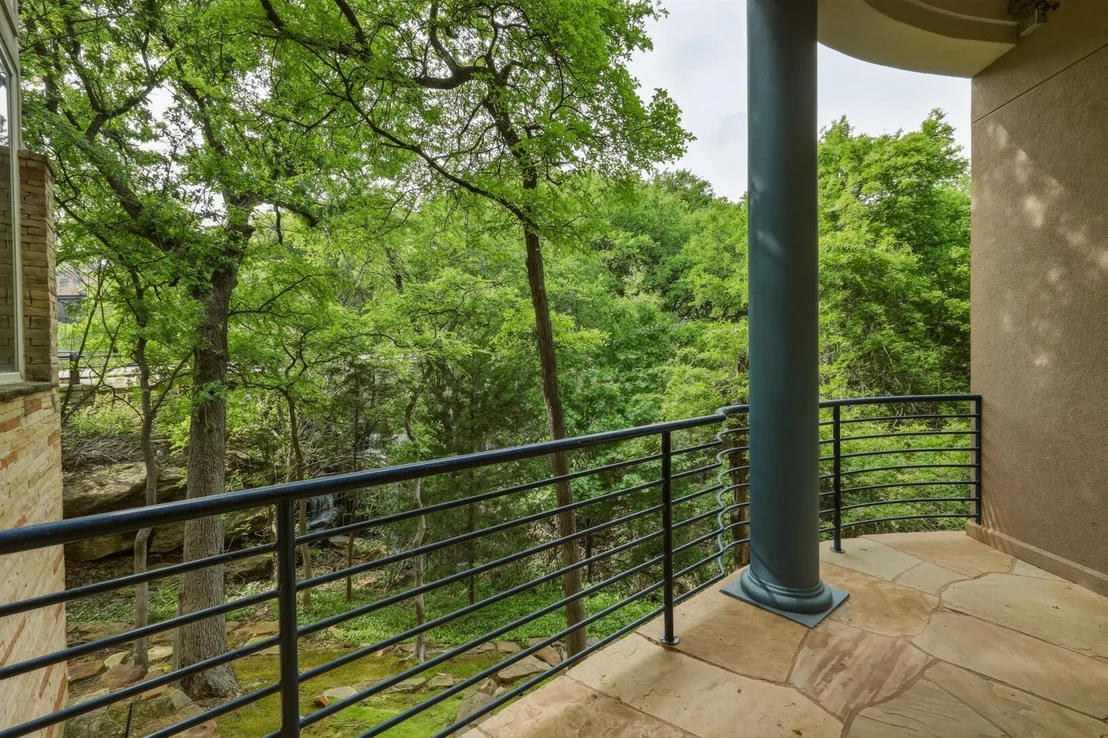 Photo of 2607 Hemingway Drive