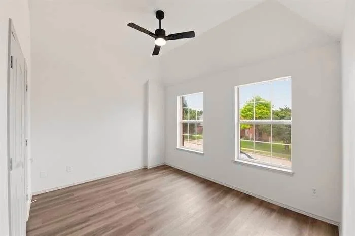 Photo of 5953 Hillview Drive