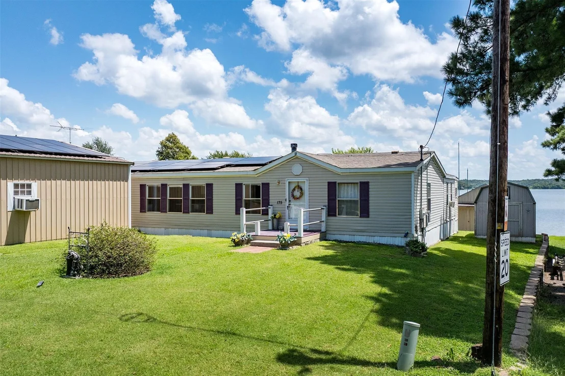 Photo of 175 Kings Row