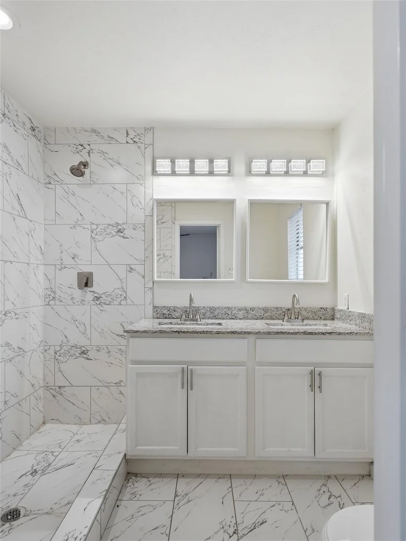Photo of 2121 Canton Drive