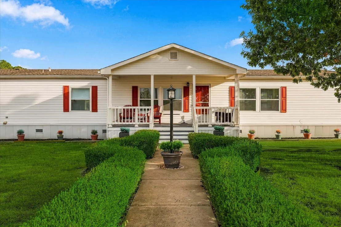 Photo of 535 Stone Ridge Drive
