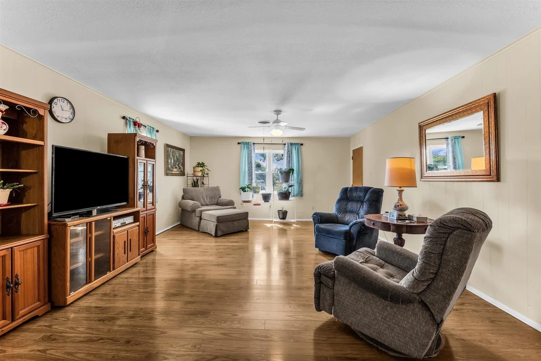 Photo of 896 Randy Drive