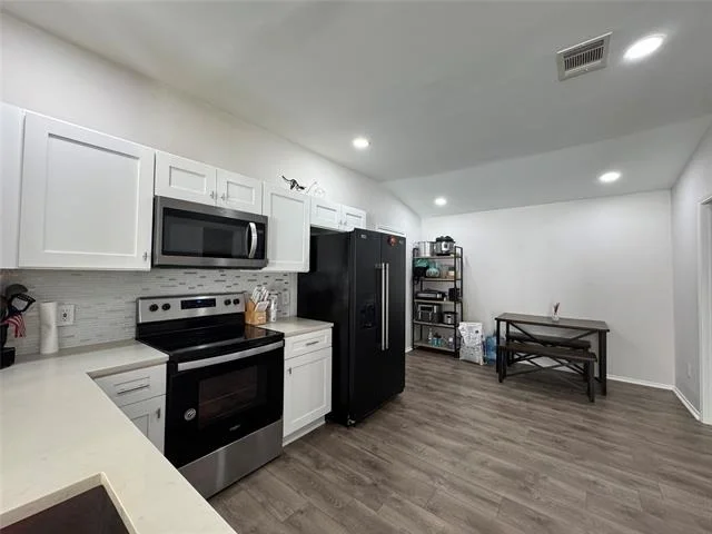 Photo of 4372 Onyx Drive