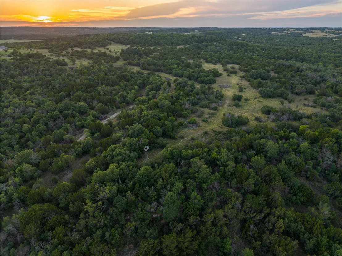Photo of 27475 N Us-281