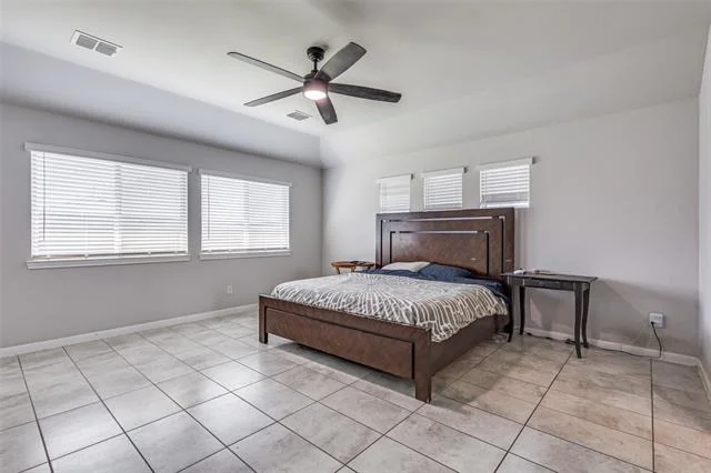 Photo of 1404 Rosebush Road