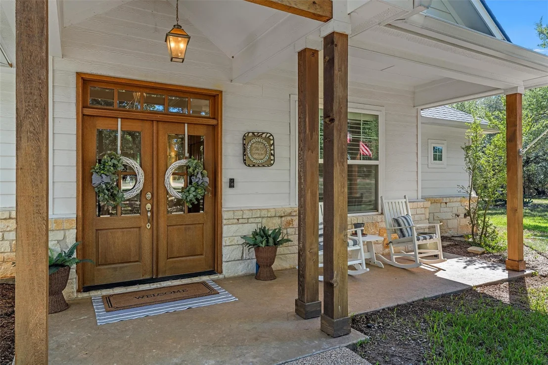 Photo of 320 Kandus Cove