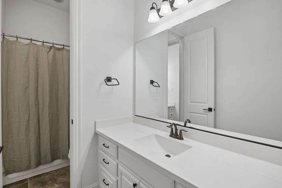 Photo of 741 Angelina Lane