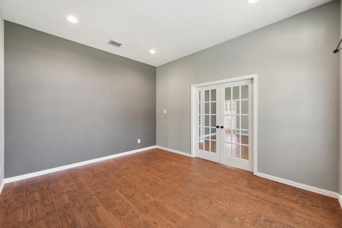 Photo of 276 Jackson Circle