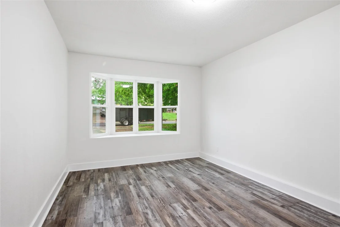Photo of 119 South Drive
