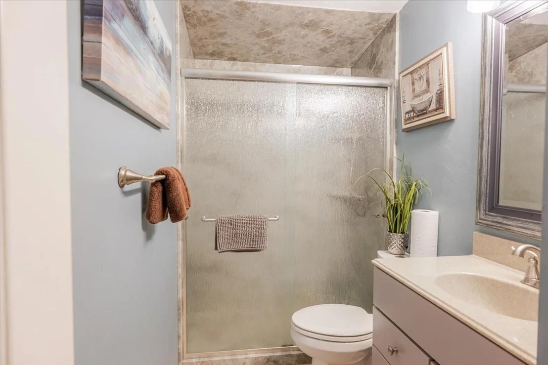 Photo of 4441 Chapel Road