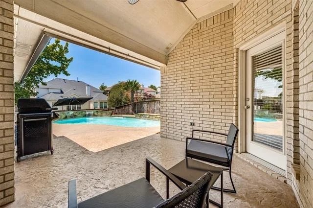 Photo of 5104 Independence Avenue