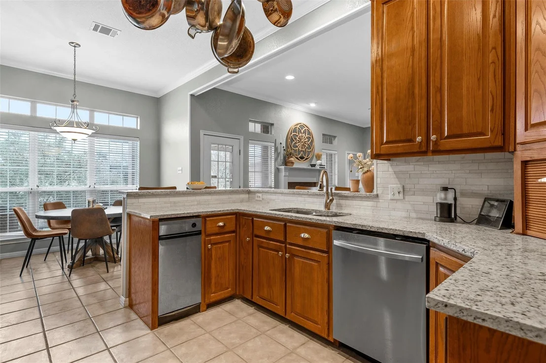 Photo of 1400 Radisson Drive