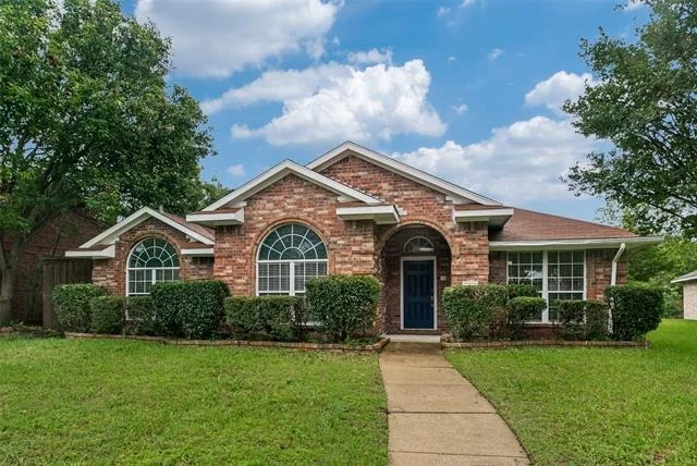 Photo of 724 Bluebonnet Drive