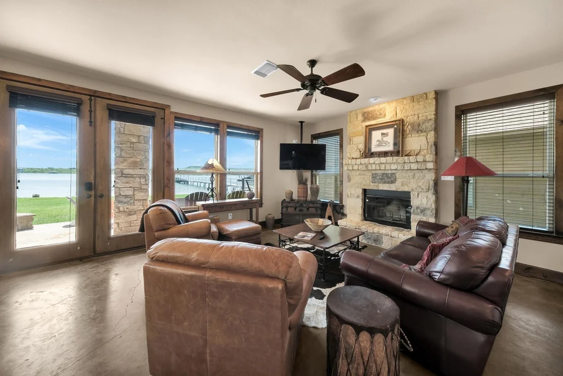 Photo of 2649 Hideaway Lane