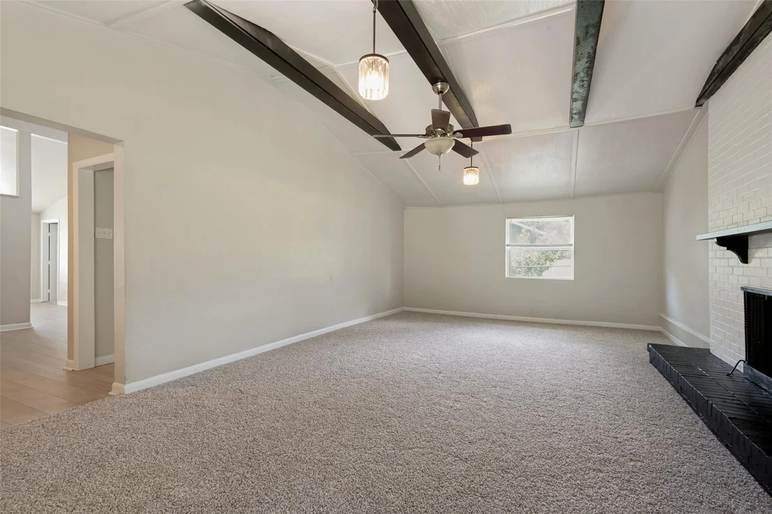 Photo of 3221 Ridgeview Circle
