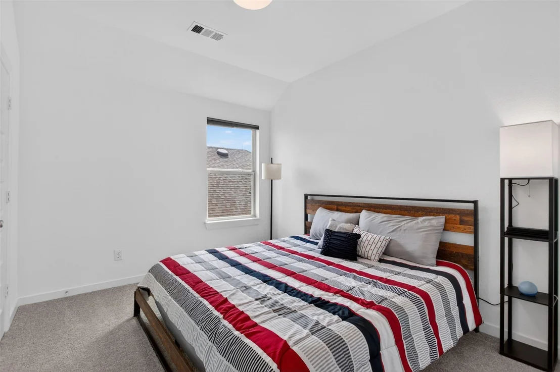 Photo of 629 Claverton Lane