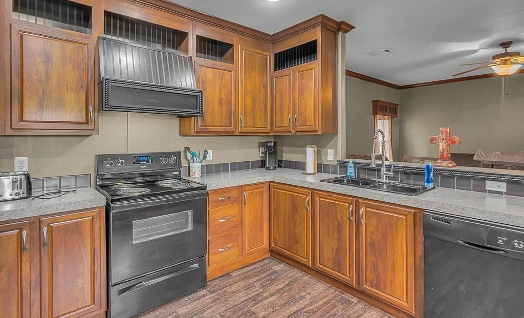 Photo of 1176 Blue Cut Road N