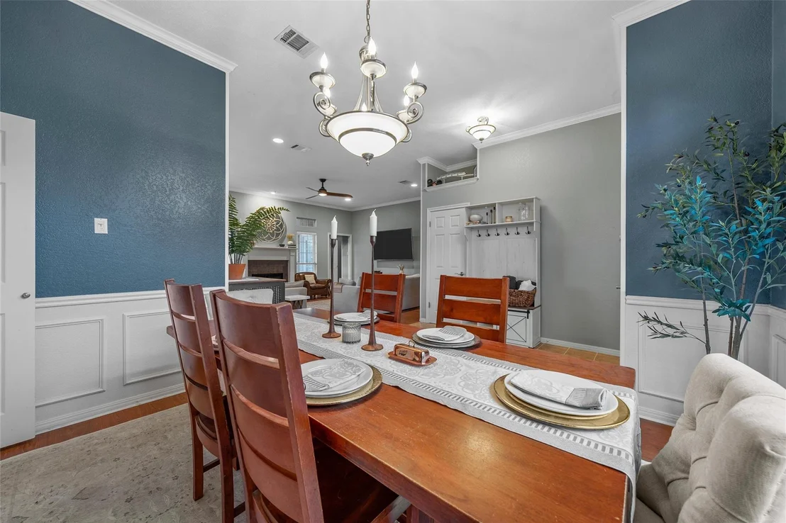 Photo of 1400 Radisson Drive