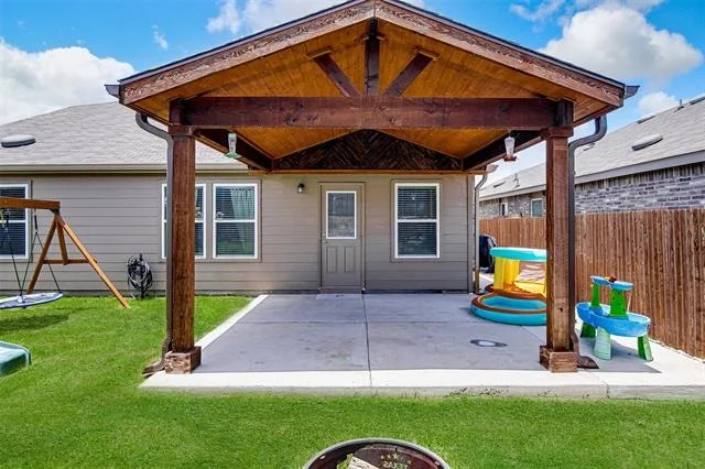 Photo of 2101 Winding Creek Way