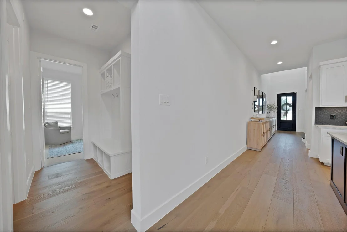 Photo of 3928 River Bend Street