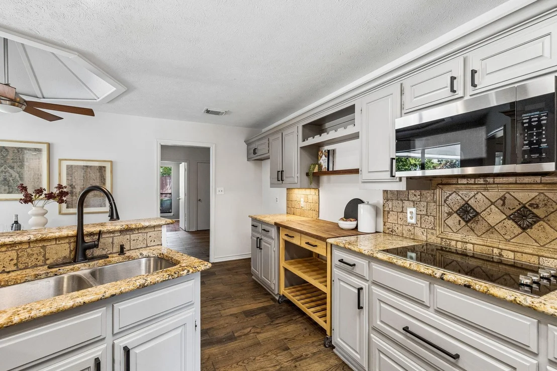 Photo of 1015 Sandy Creek Drive