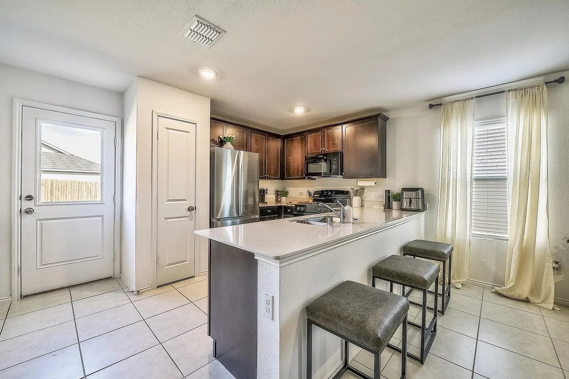 Photo of 336 Dry Canyon Way