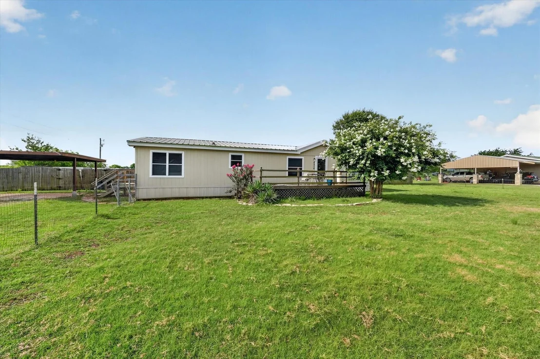 Photo of 8316 County Road 508