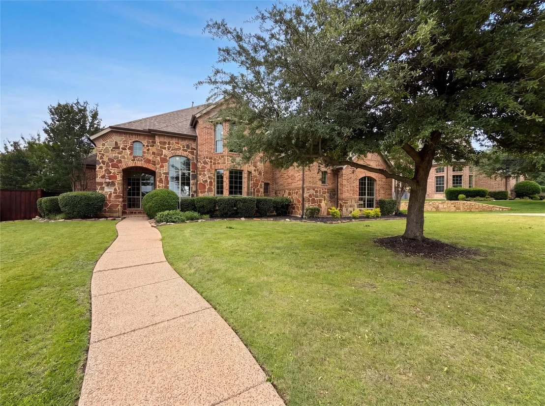 Photo of 928 Homestead Drive