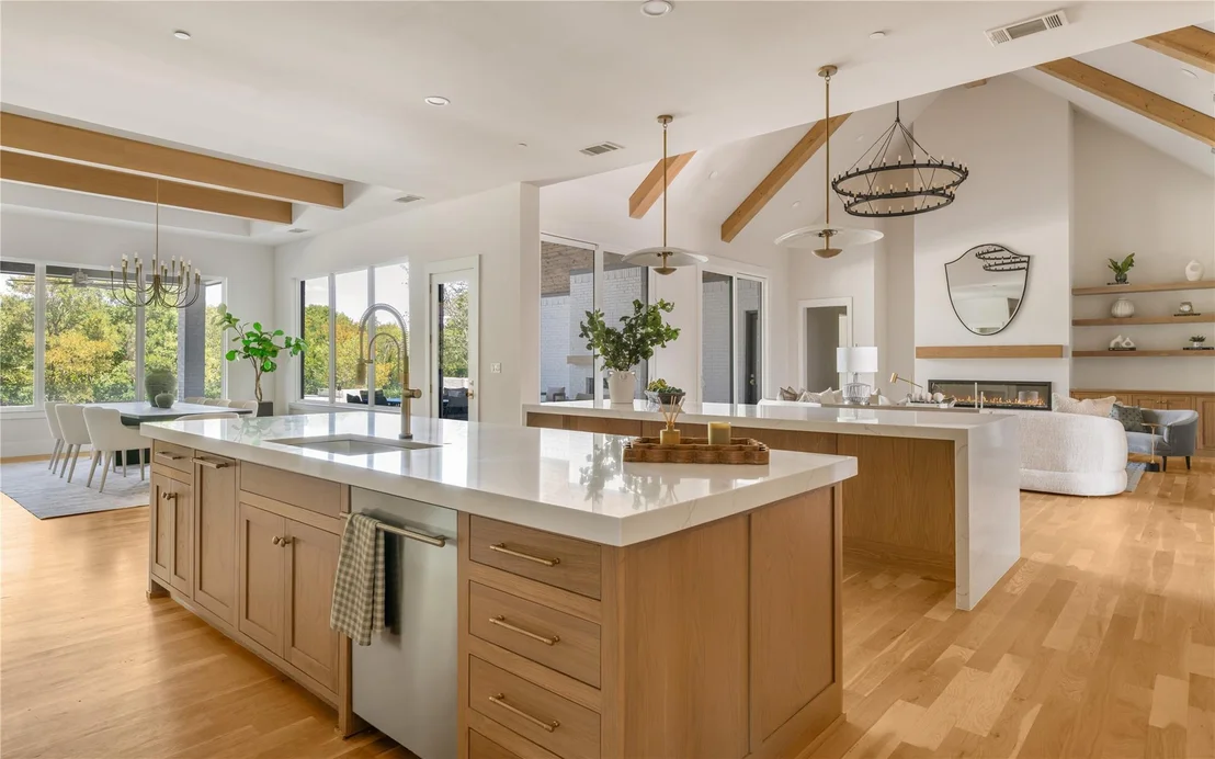 Photo of 371 Broadwing Drive