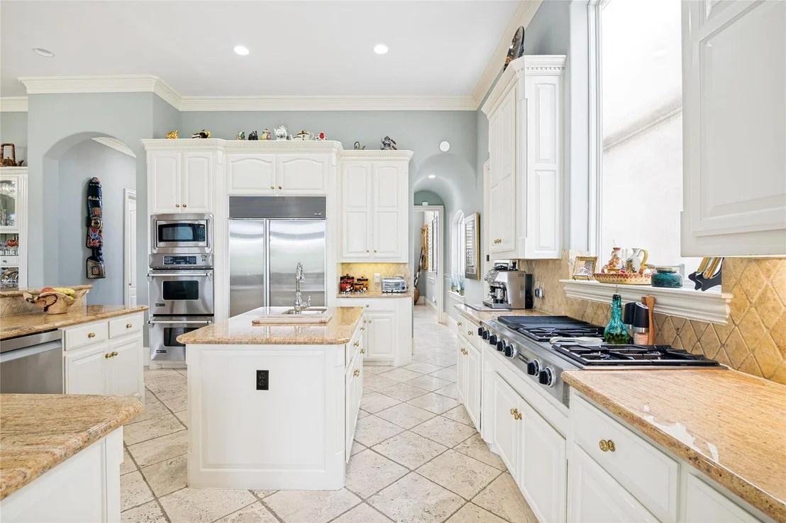 Photo of 5528 Gleneagles Drive