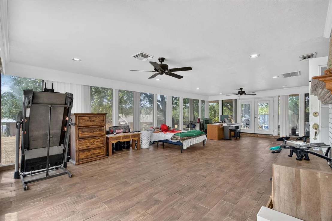 Photo of 1401 Old Garner Road