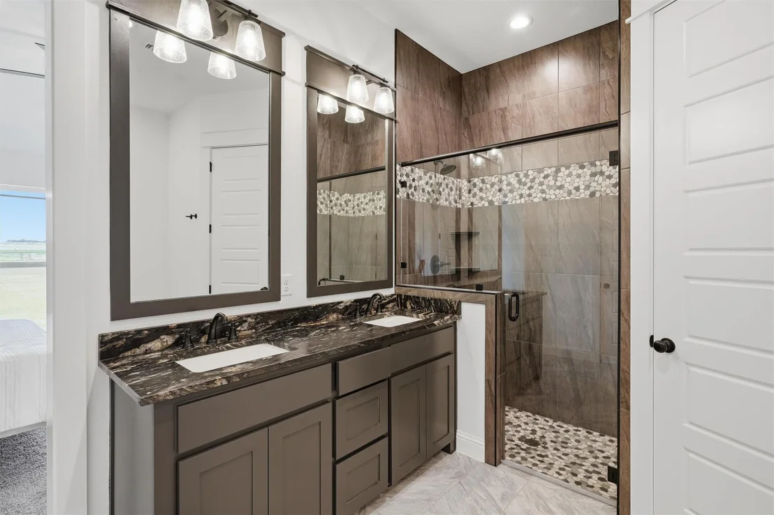 Photo of 6941 Eagle Creek Drive