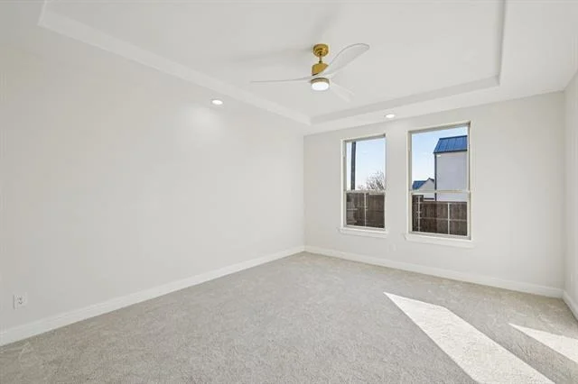 Photo of 1704 Highland Drive W