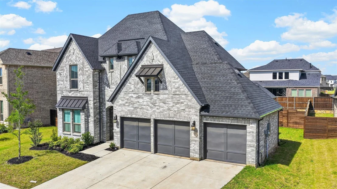 Photo of 2604 Silver Leaf Drive
