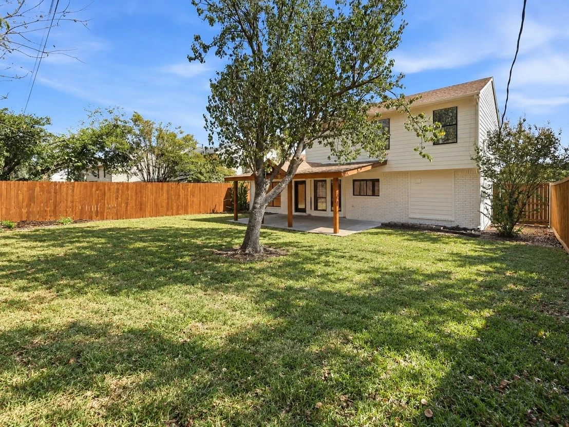 Photo of 614 Berkley Drive