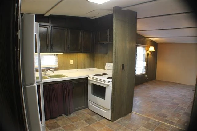 Photo of 5233 Sam Houston