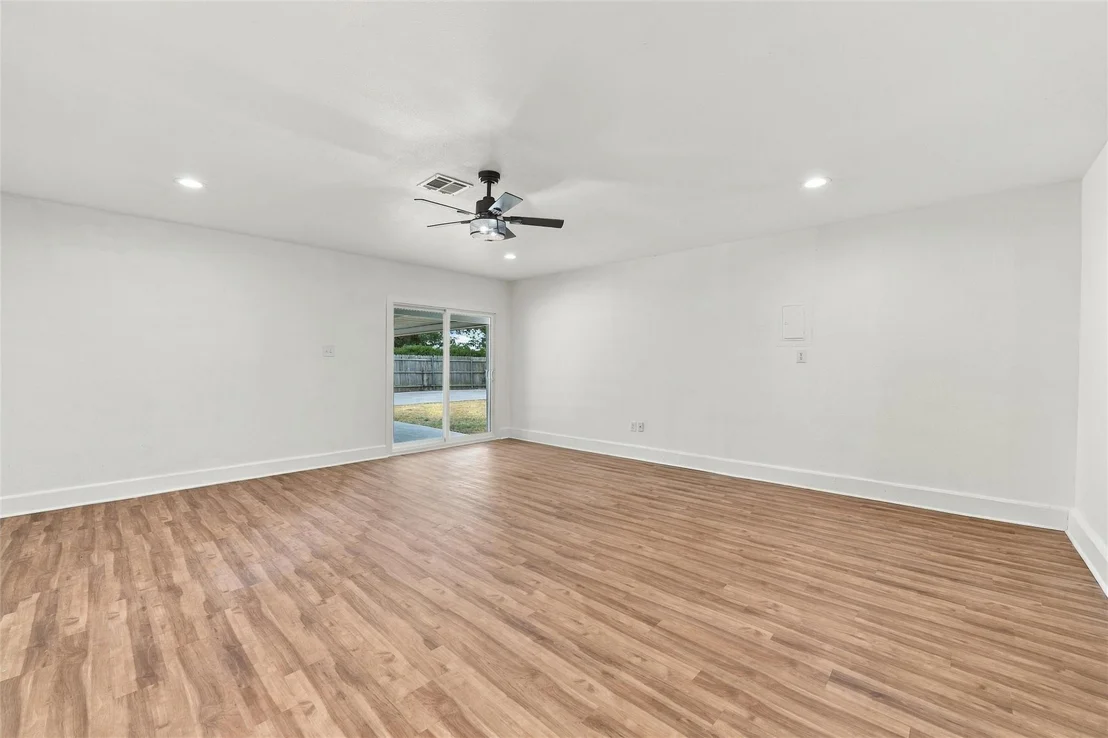 Photo of 1720 Mountainview Drive