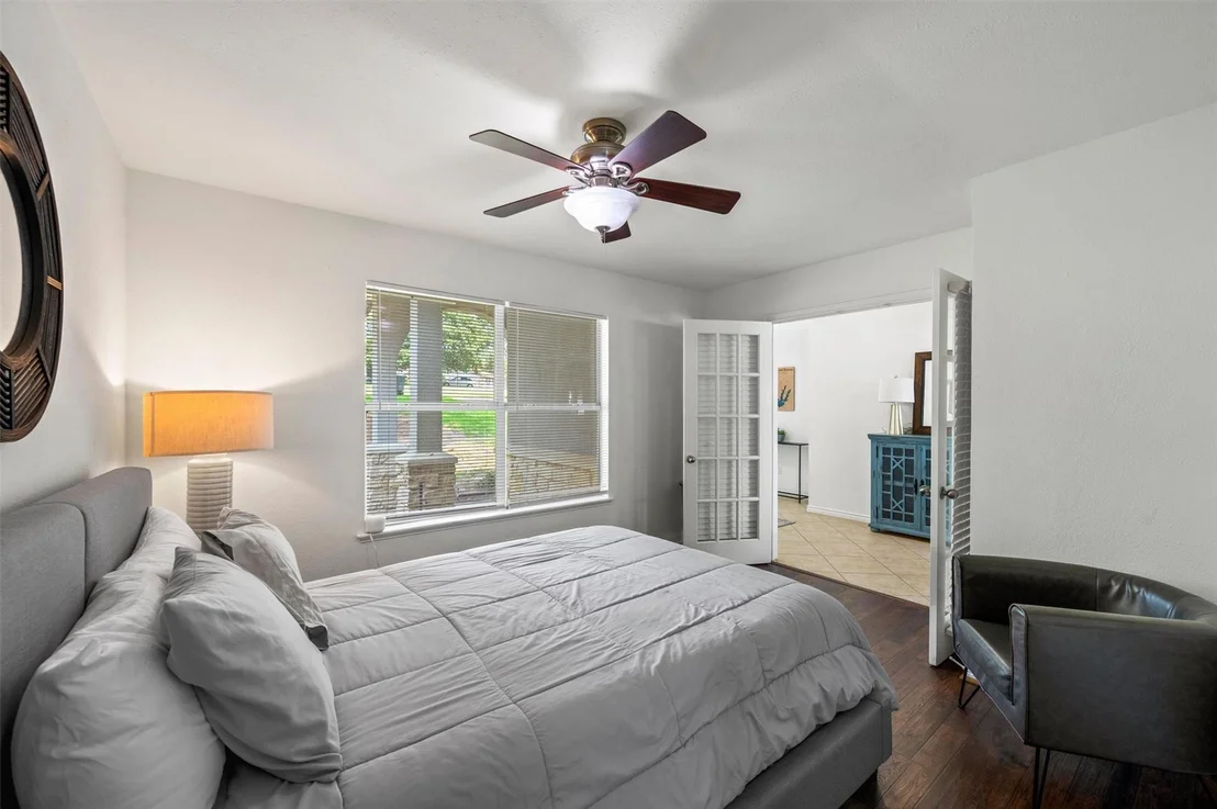 Photo of 211 Lake Front Drive