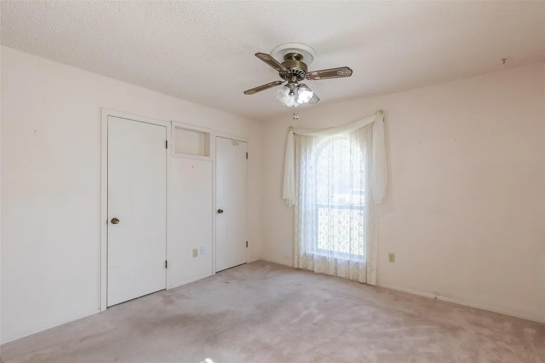 Photo of 5309 Llano Street