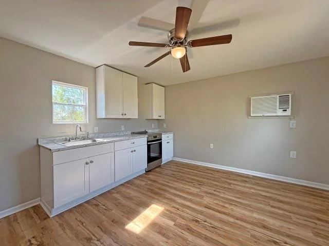 Photo of 1147 Graves Road