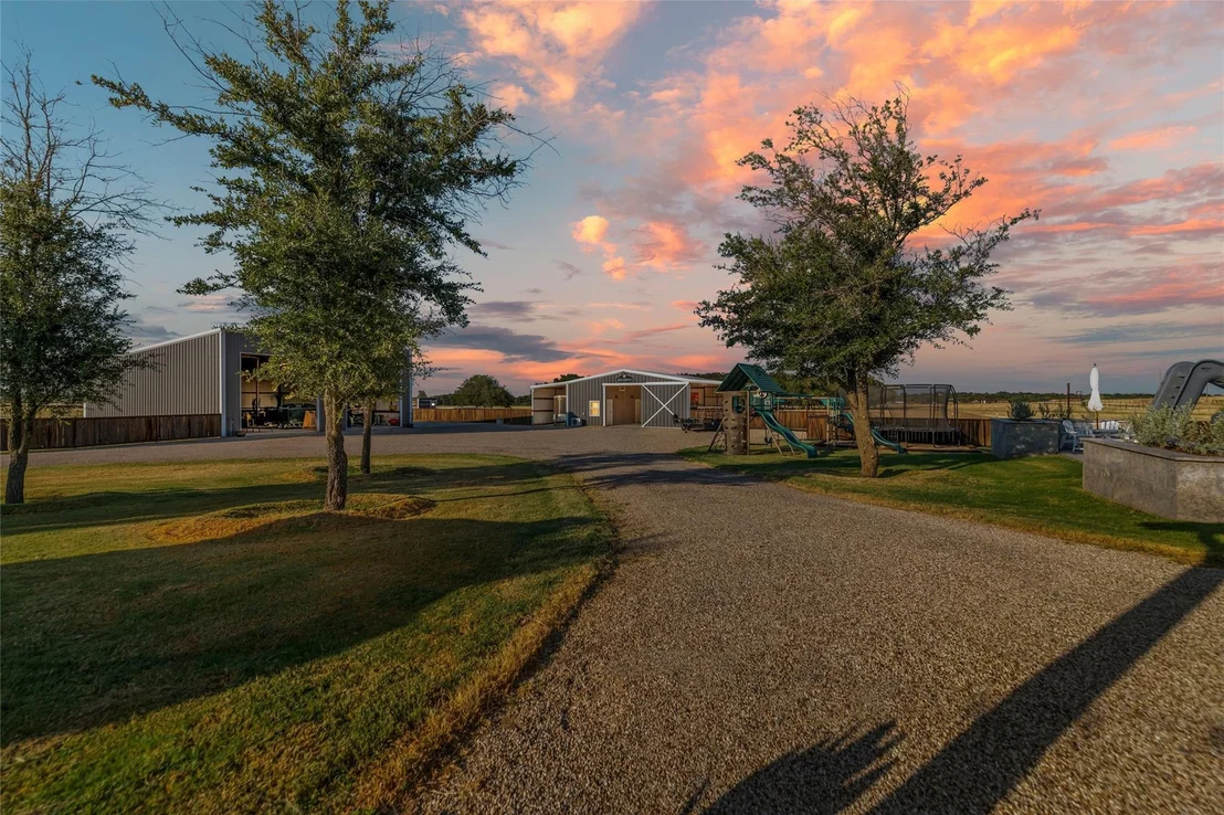 Photo of 2910 County Road 386
