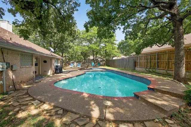 Photo of 420 Meadowcrest Drive