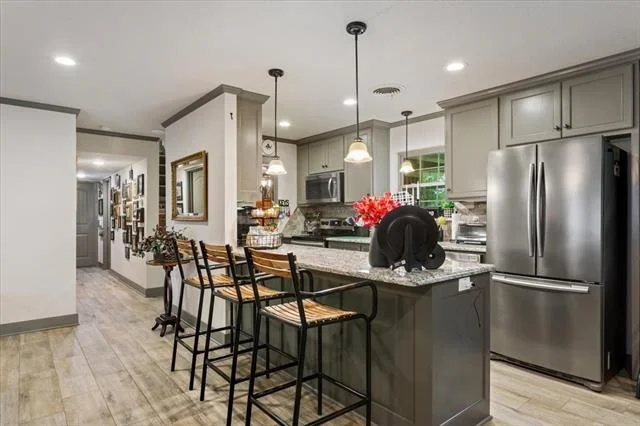 Photo of 649 Wedgewood Drive