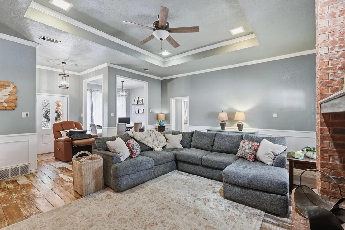 Photo of 112 Fairway Drive
