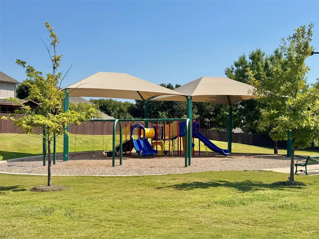 Photo of 10520 Stoneside Trail