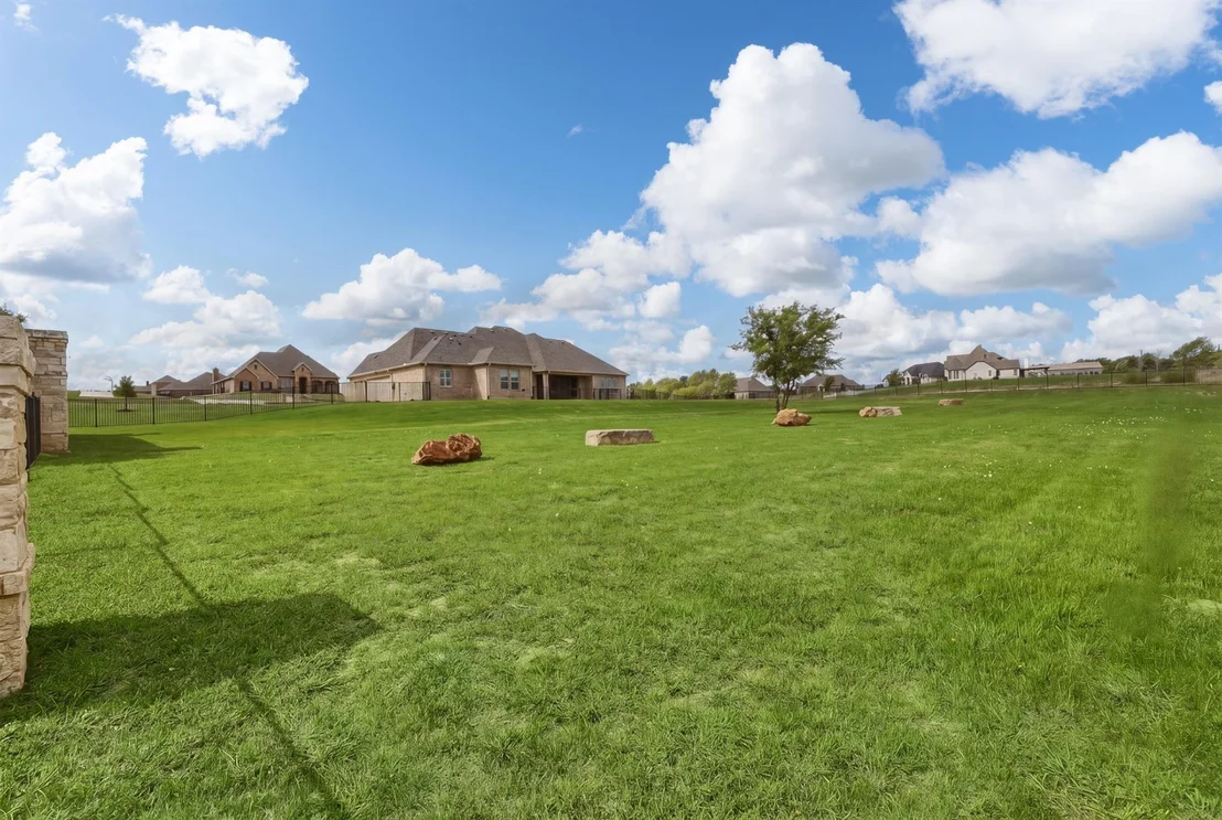 Photo of 108 Bearclaw Circle