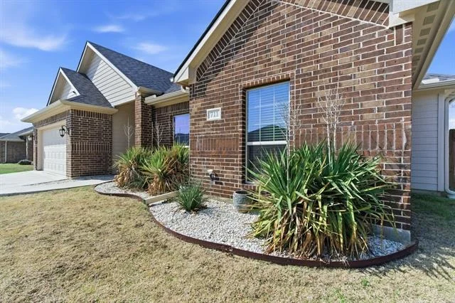 Photo of 711 Hadley Lane