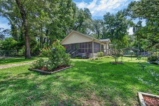 Photo of 223 Charlya Drive