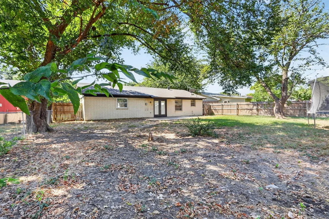 Photo of 628 Lisa Street